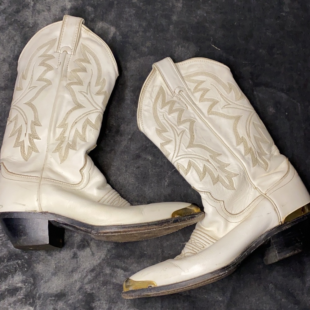 Justin’s boots